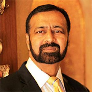 Dr Sudhir Bhandari